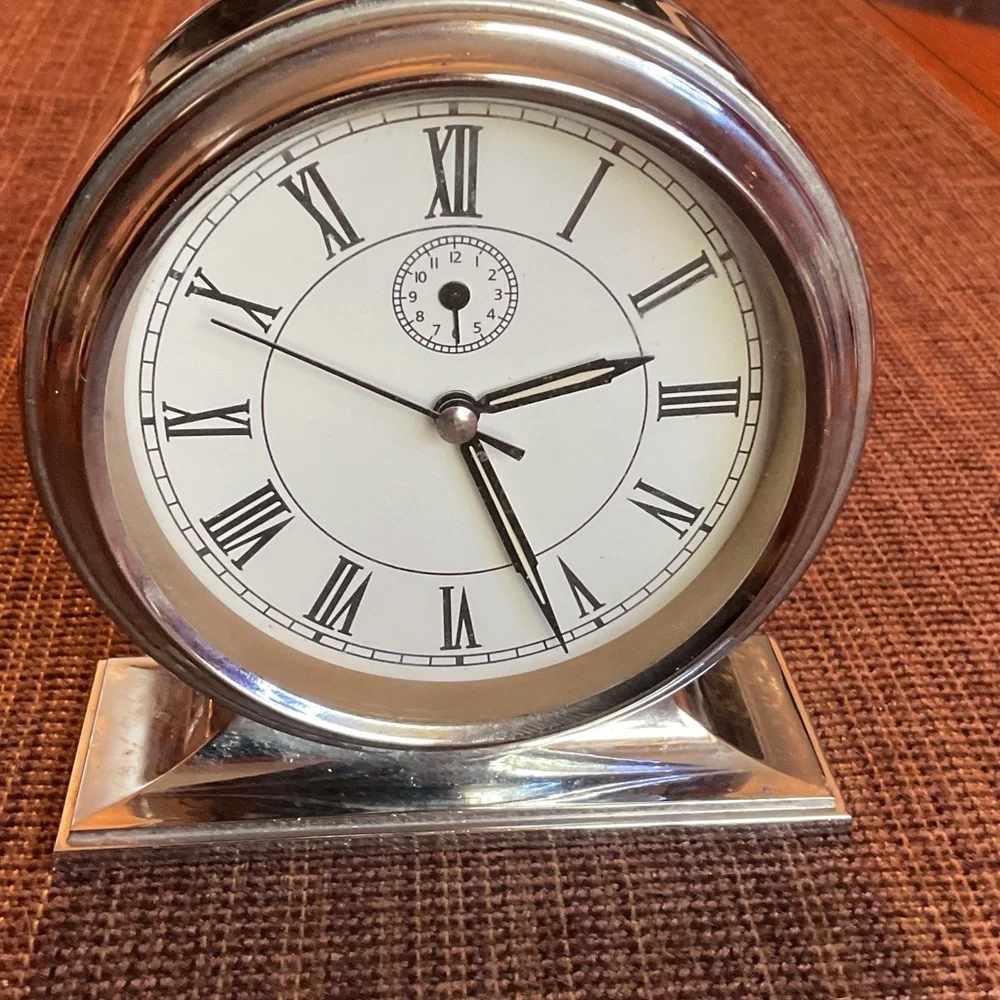 Silver Roman Numeral Table Clock